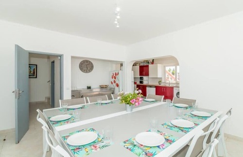 Armacao de Pera Villa | Enorme casa de 9 habitaciones para 27 personas. Calefacción / piscina, jacuzzi, sauna, mesa de billar, T / tenis