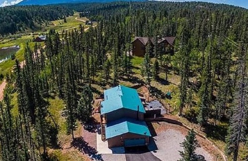 Spring Valley Cabina | ¡Lo mejor de Colorado con montañas, jacuzzi, leña y vistas al agua!