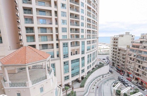 San Stifano Condominio | Huge Luxury Condo at San Stefano Grand Plaza