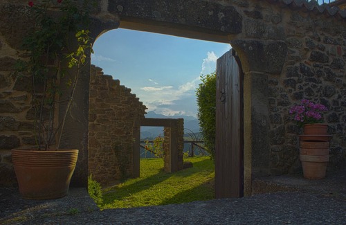 Perpoli Apartamento | Enorme apartamento medieval en la histórica villa toscana, 100% remodelado + piscina