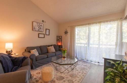Ivey Ranch - Rancho Del Oro Apartamento | Huge Oceanside Private 2BR Apartment-Pool-Gym-Spa