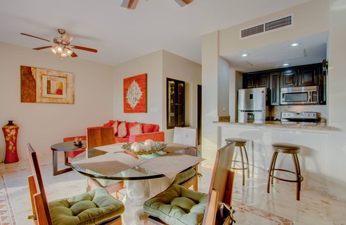 Área de Playacar Fase I Condominio | Gran condominio frente al mar en Playacar con capacidad para 8 personas. NUEVOS PRECIOS MÁS BAJOS