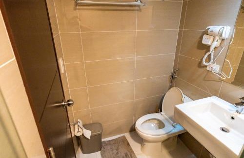 Pinagsama Apartamento | Hugscape 1 br unit at McKinley Hills near BGC