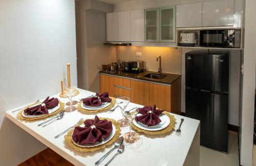 Pinagsama Apartamento | Hugscape 1 br unit at McKinley Hills near BGC