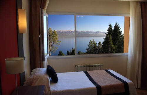 San Carlos de Bariloche Hotel | Huinid Pioneros Hotel