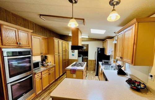 Orick Casa | Humble Home on the Coast in the Heart of Redwood National Park with Hot Tub!