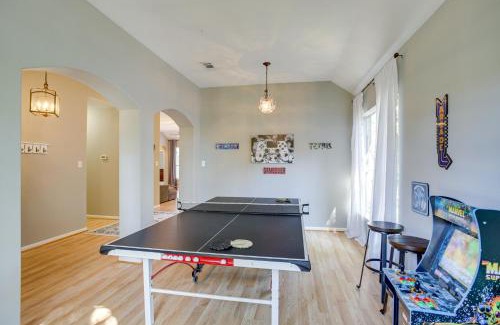 Kingwood Casa | Humble Home with Game Room, Near Deerbrook Mall!