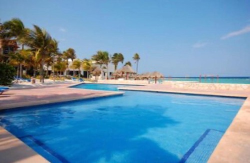 Akumal Apartamento | Humble, Right On The Beach