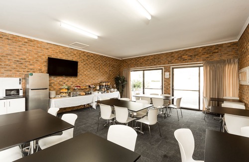 Glenroy Hotel | Hume Country Motor Inn