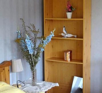 Overkalix Cabina | Humlehjarta family room, 3 separate beds