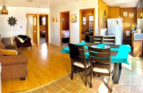 Lavigne Cabaña | Humming Bird Cottage #5 Graceland cottages