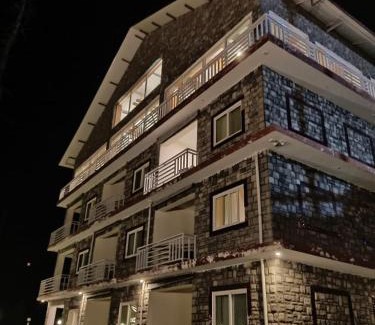 Changla Gali Complejo | Humming Bird Resort and Executive Suites