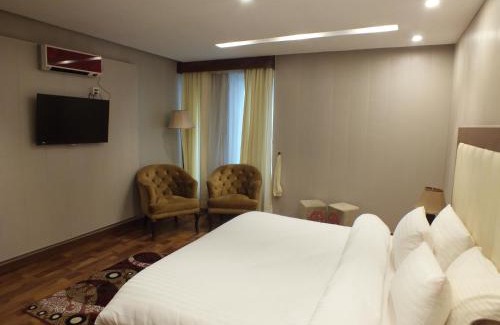 Changla Gali Complejo | Humming Bird Resort and Executive Suites