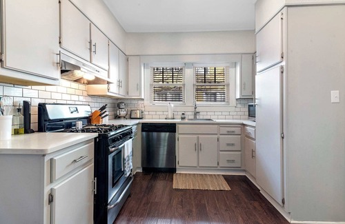 Hannon Park Casa | Hummingbird Home - a Craftsman Bungalow