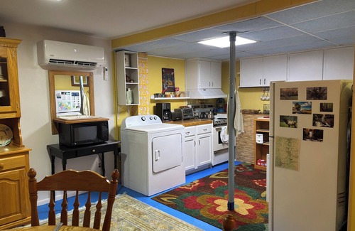 Lake Junaluska Apartamento | Hummingbird Suite at Lake Junaluska.