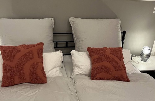 Seffern Apartamento | Hundefreundliche Ferienwohnung Haus Kiewisch Direkt am Ruhigen Waldrand Gelegen