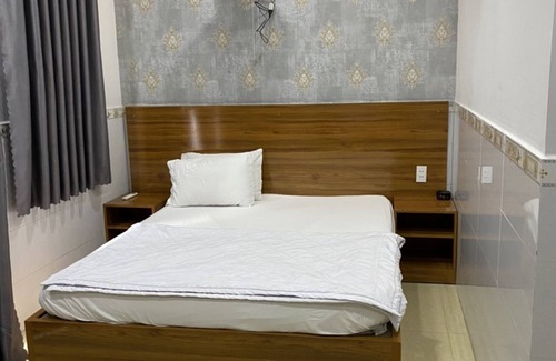 Binh Chanh Hotel | Hung Phu 1 Hotel