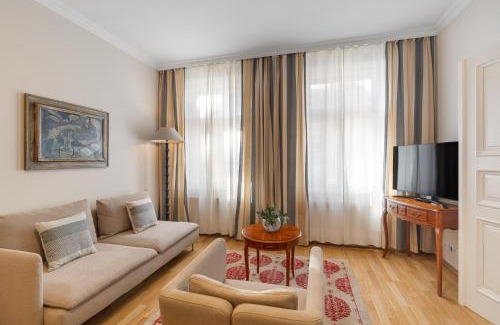 Smichov Apartamento | Hunger Wall Residence