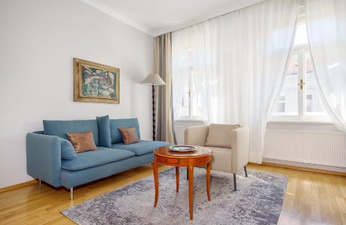 Smichov Apartamento | Hunger Wall Residence