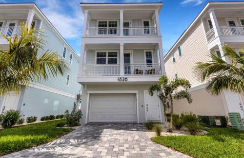 Cortez Casa | Hunters Haven by SkyRun Anna Maria