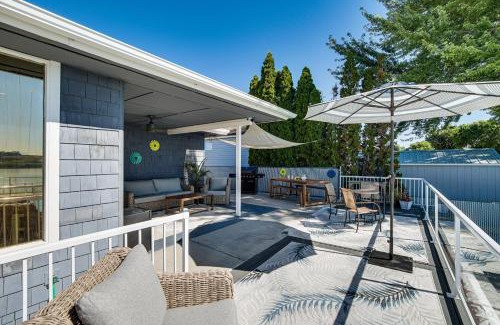 Moses Lake Casa | Hunting and Fishing Trip Base Camp on Moses Lake!