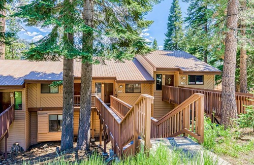 Lakeshore Apartamento | Huntington Lake Condo #102