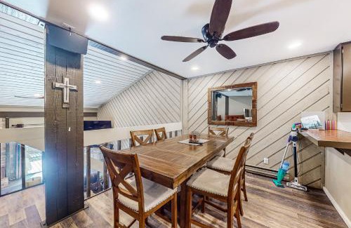 Lakeshore Apartamento | Huntington Lake Condo #102