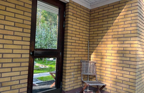 Ahtari Apartamento | Huoneisto karhujen kaupungissa - Tapanintien Lumo