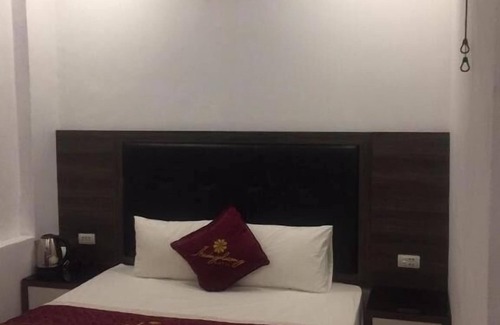 Ha Dong Hotel | Huong Duong Hotel - by Bay Luxury