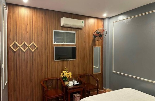 Ha Dong Hotel | Huong Que Hotel HN - by BAY LUXURY