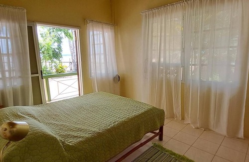 Bartica Otro | Hurakabra River Resort