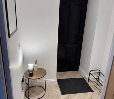 Gillingham Apartamento | Hurley - A Converted Church Luxe Apartment