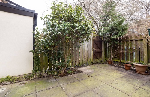 Cheadle Casa | Hurley House, 4 bedroom house near Manchester Airport