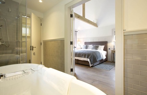 Maidenhead Hotel | Hurley House Hotel