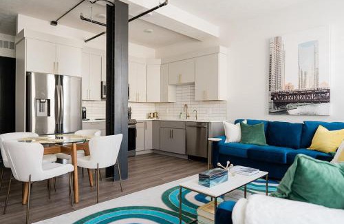 Downtown Lincoln Apartamento | Husker Home TEN40 is in the heart of Downtown Lincoln where you can walk to Haymarket & UNL