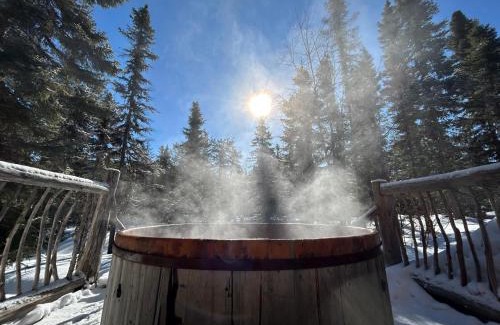 La Malbaie Chalet De Esquí | HUSKY - Chalets de Môh - Jacuzzi