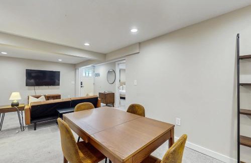 Seattle Casa | Husky Haven