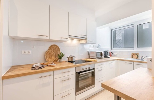 Knokke Apartamento | Huswell - Cozy coastal apartment with parking