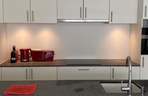 Nieuwpoort Apartamento | Huswell - Family-friendly apartment in Nieuwpoort with shared summer pool