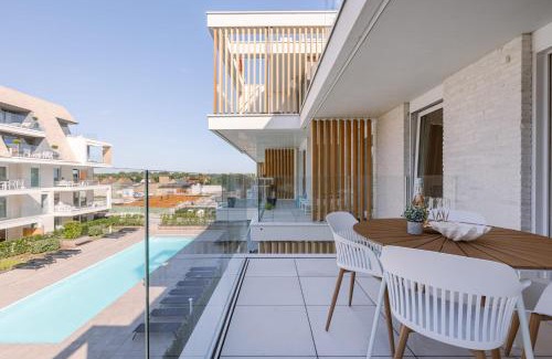 Nieuwpoort Apartamento | Huswell - Nice apartment with pool, parking & private spa