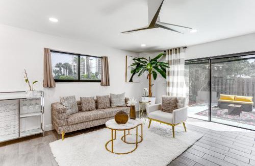 Fort Pierce Shores Casa | Hutchinson Island Beach Home Beach Access and Patio