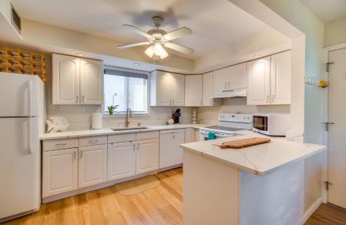 Fort Pierce Apartamento | Hutchinson Island Vacation Rental with Beach Access!