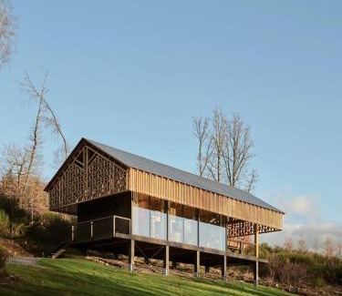 Givroulle Casa | Hutstuf - The Badger & hottub