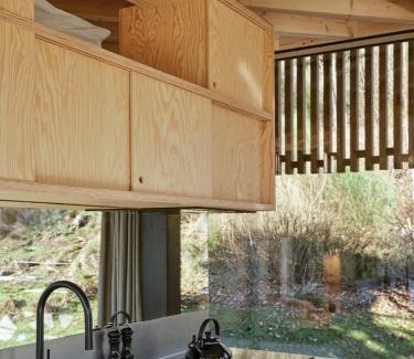 Givroulle Casa | Hutstuf - The Badger & hottub
