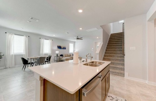 Hutto Casa | Hutto Executive Space