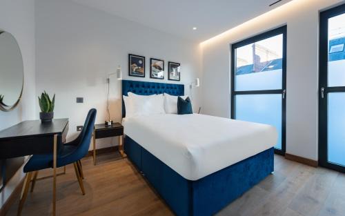 Royal Borough of Kensington and Chelsea Hotel | Hux Hotel, Kensington
