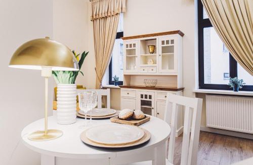 Stare Miasto Apartamento | hvile 15A- Hvile Stay