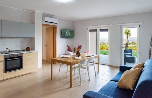 Casal Velino Apartamento | Apartamento Hyèle Accommodation Experience en Casal Velino