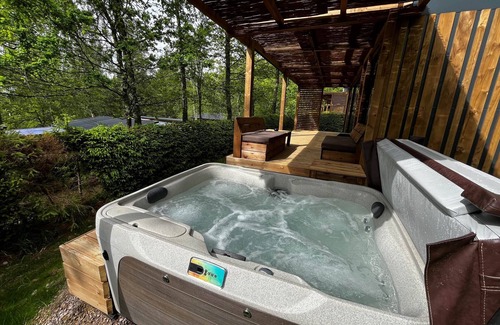 Anould Chalet De Esquí | HY Lødge Spa n°6 - 4 people: Family Spa Chalet for an Unforgettable Stay in the Mountains
