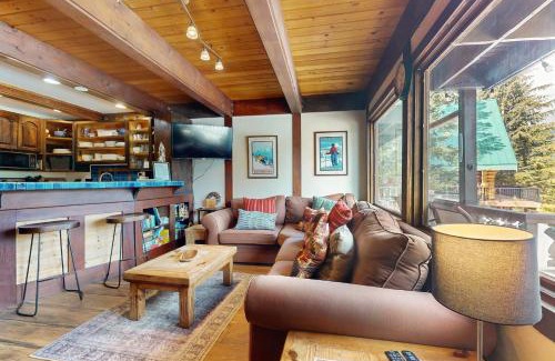Hyak Casa | Hyak Duplex Cabin